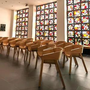 https://townhouse-dusseldorf.dusseldorf-hotel.net